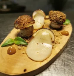 mise en bouche déclinaison de cèpes du Médoc mise en bouche déclinaison de cèpes du Médoc