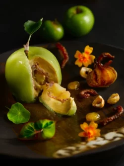 foie gras du sud ouest et pomme des coteaux de Boutau