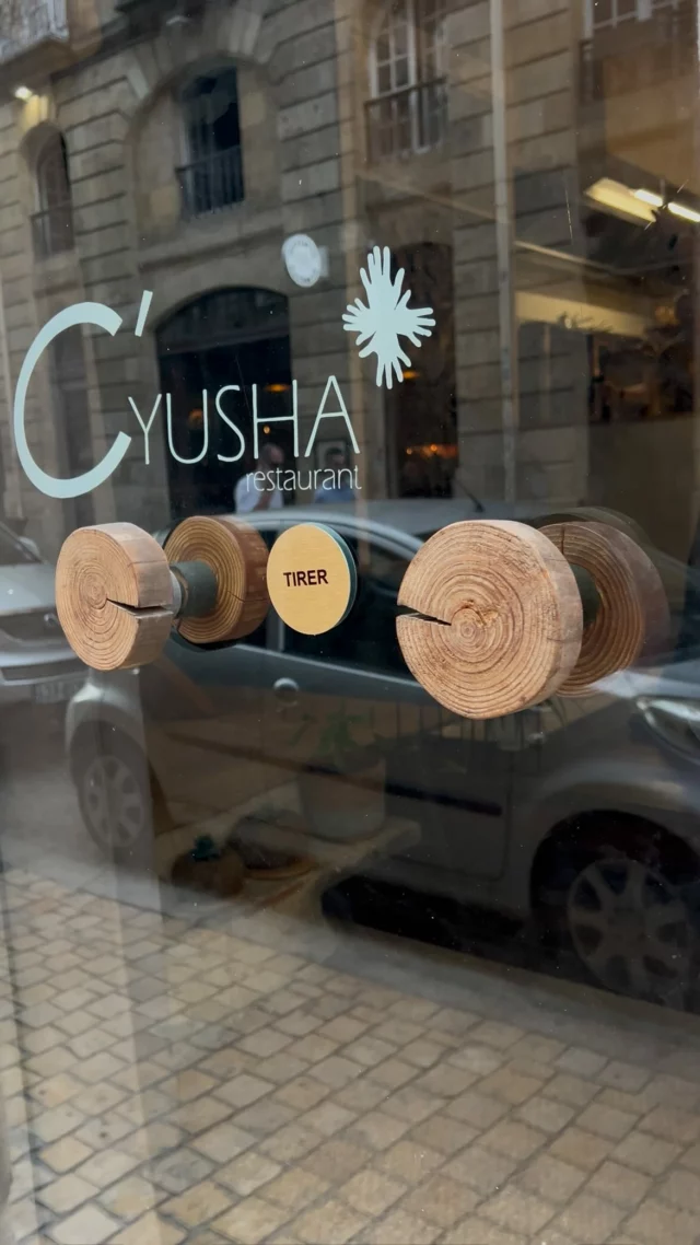 Sous la voute, la gastronomie s’écrit en silence  cuisinier 👨‍🍳 

📍Quart...